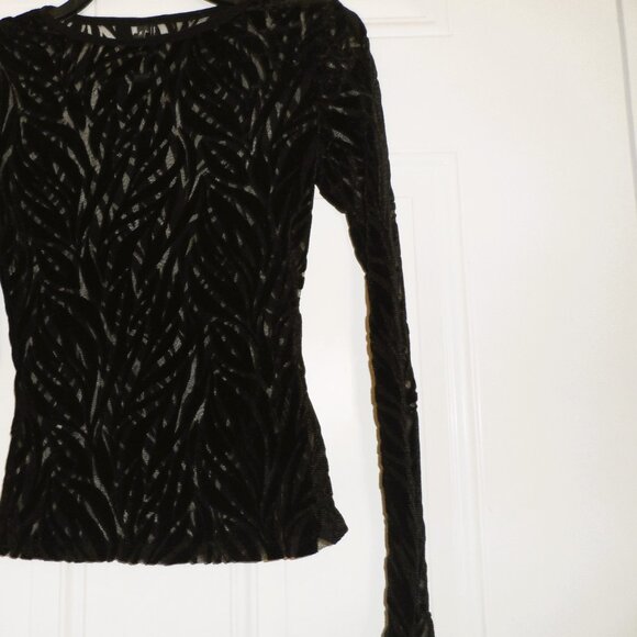 Guess by Marciano Black Lace  Blouse long sleeves size -S - Picture 2 of 7